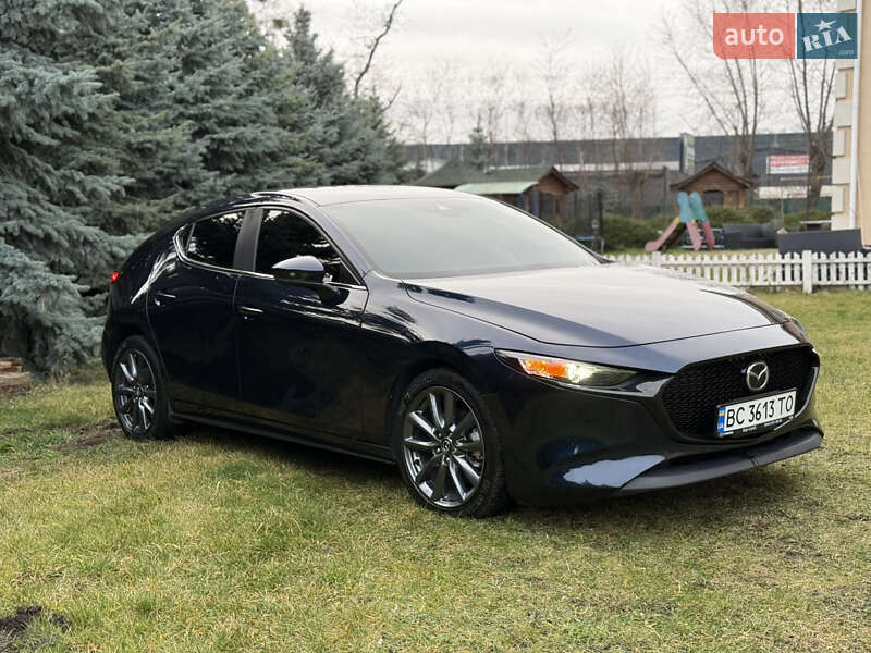 Хэтчбек Mazda 3 2019 в Киеве
