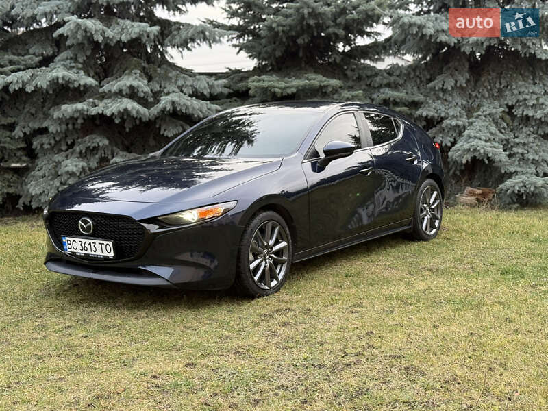 Хэтчбек Mazda 3 2019 в Киеве