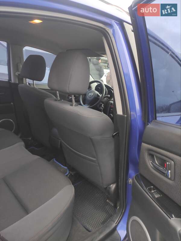 Седан Mazda 3 2008 в Києві