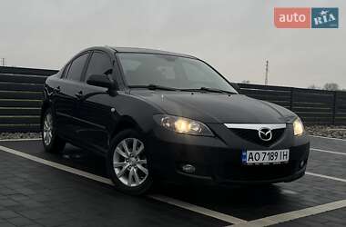 Седан Mazda 3 2007 в Мукачево