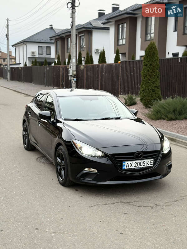 Хетчбек Mazda 3 2015 в Києві