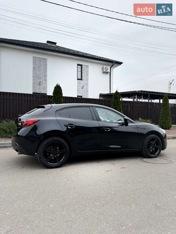 Хетчбек Mazda 3 2015 в Києві
