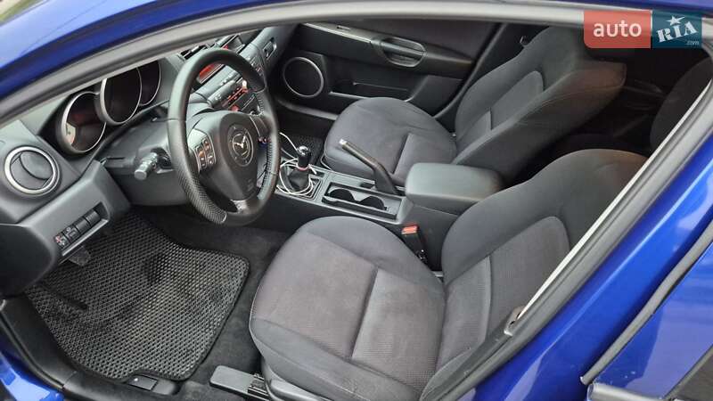 Седан Mazda 3 2006 в Києві