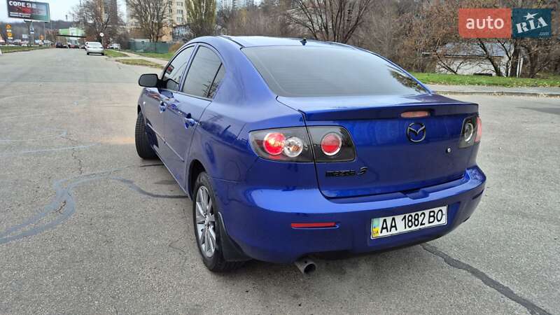 Седан Mazda 3 2006 в Києві