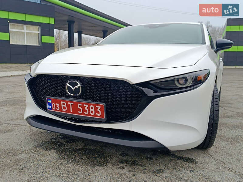 Хетчбек Mazda 3 2021 в Дніпрі