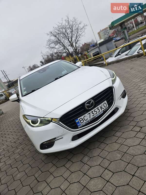 Хетчбек Mazda 3 2018 в Львові фото 3 Хетчбек Mazda 3 2018 в Львові