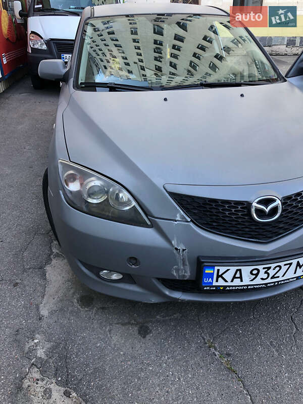 Хэтчбек Mazda 3 2004 в Киеве