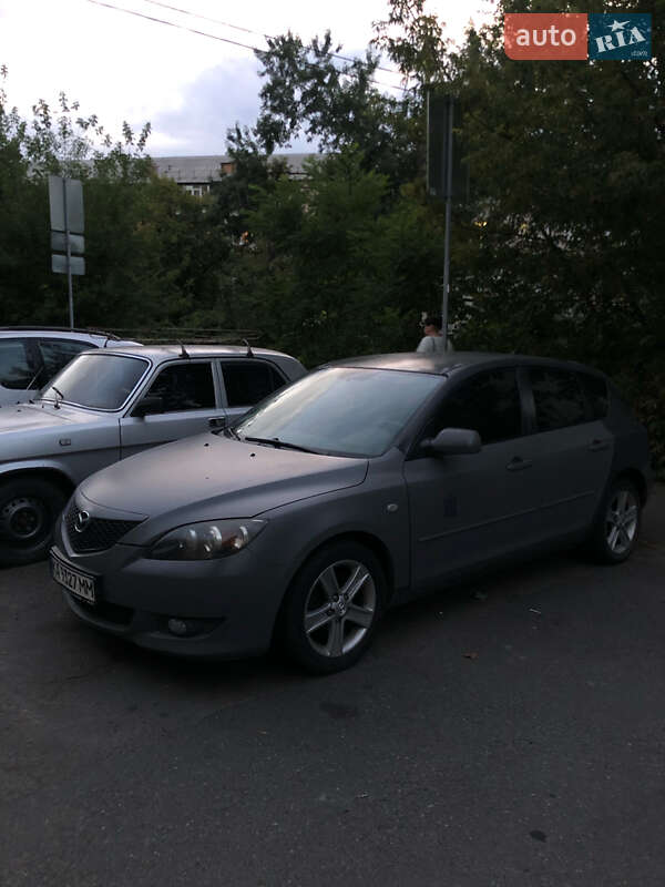 Хэтчбек Mazda 3 2004 в Киеве