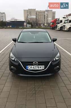 Седан Mazda 3 2015 в Черкассах