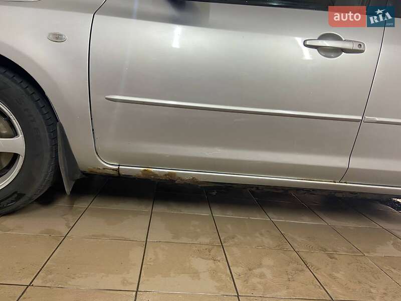 Хетчбек Mazda 3 2004 в Мерефа фото 8 Хетчбек Mazda 3 2004 в Мерефа