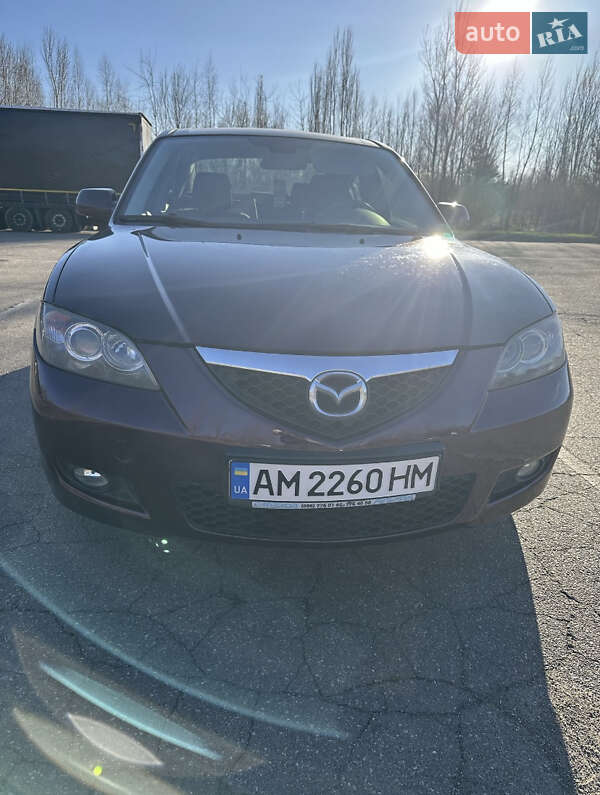 Седан Mazda 3 2007 в Бердичеві