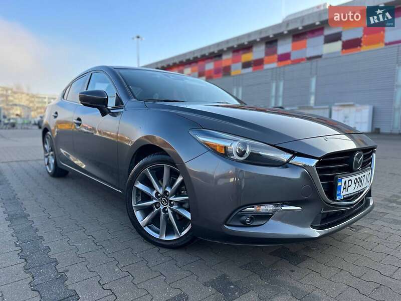 Седан Mazda 3 2016 в Львові фото Седан Mazda 3 2016 в Львові