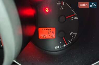 Седан Mazda 3 2006 в Ровно