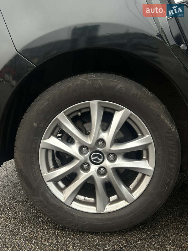 Хэтчбек Mazda 3 2016 в Киеве