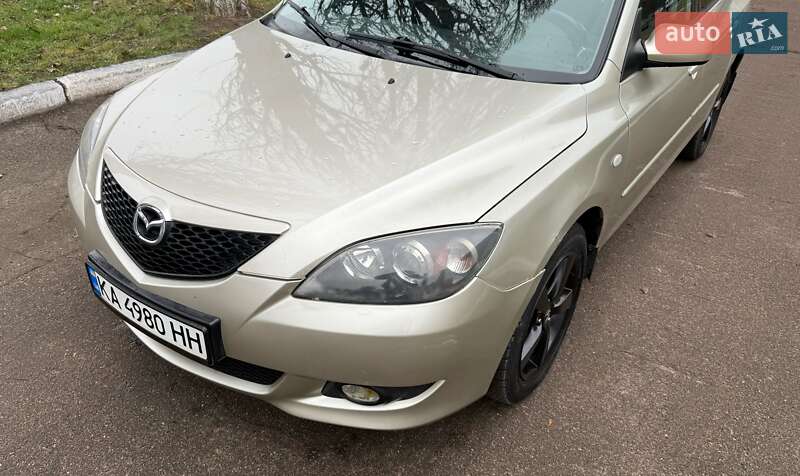 Хэтчбек Mazda 3 2004 в Киеве