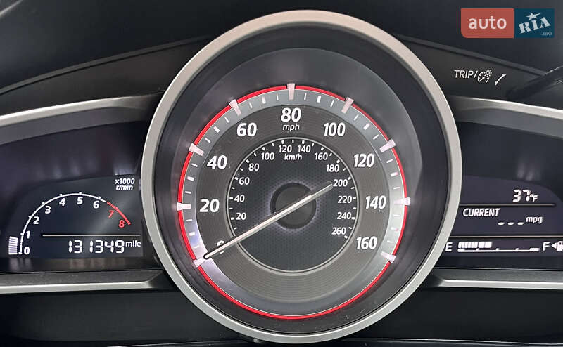 Седан Mazda 3 2013 в Кропивницькому