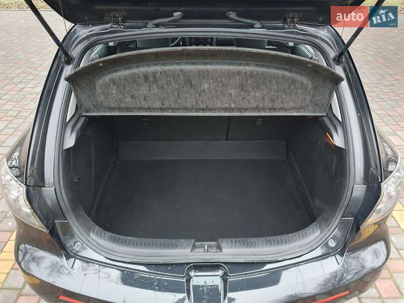 Хэтчбек Mazda 3 2008 в Кропивницком