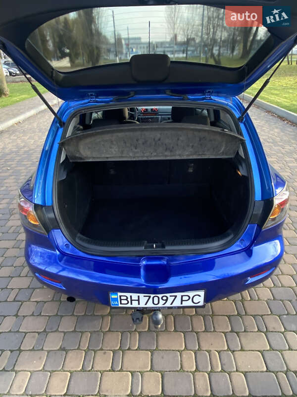 Хэтчбек Mazda 3 2006 в Киеве