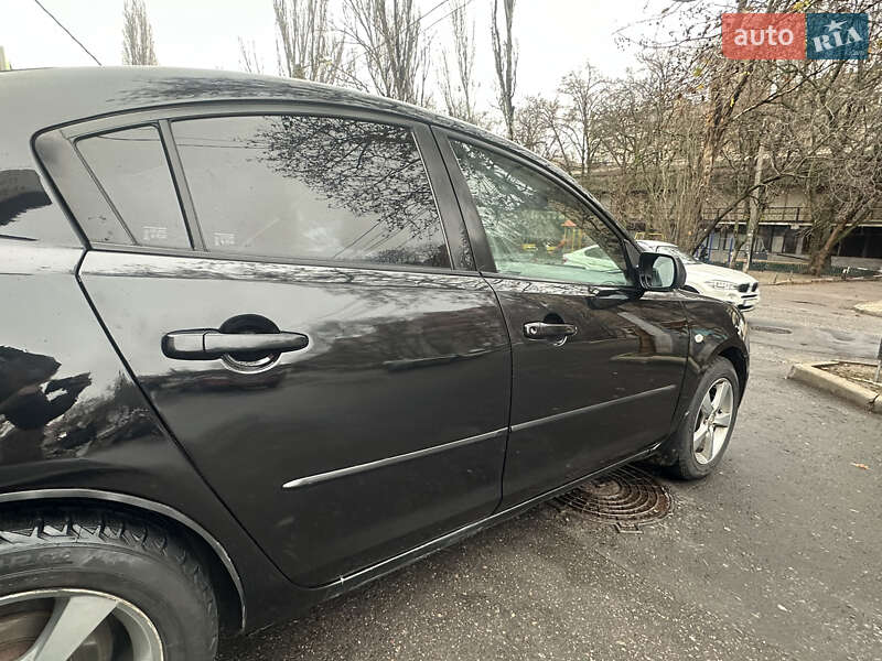 Седан Mazda 3 2004 в Одесі
