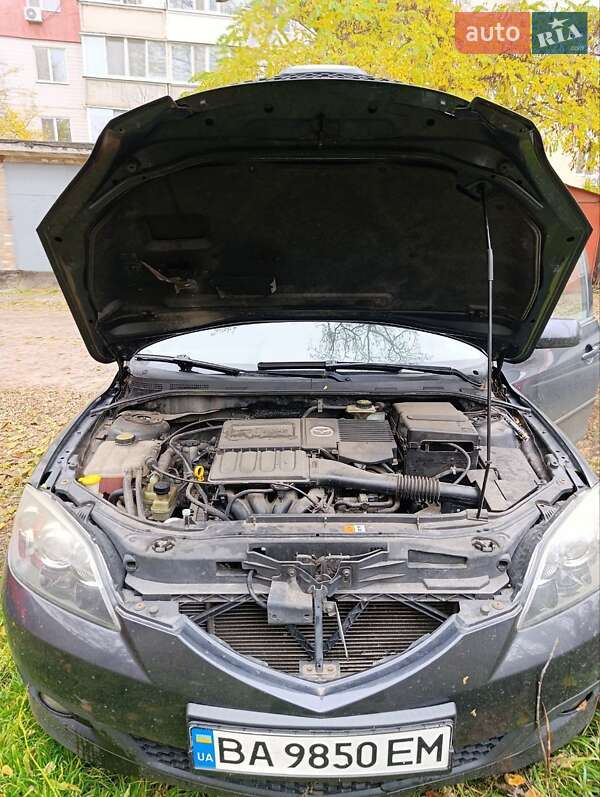 Хэтчбек Mazda 3 2006 в Александрие