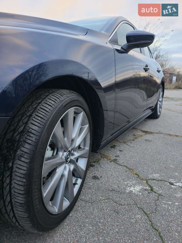 Седан Mazda 3 2023 в Полтаве