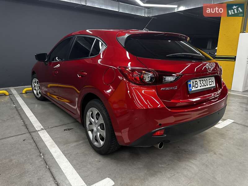 Хетчбек Mazda 3 2015 в Києві