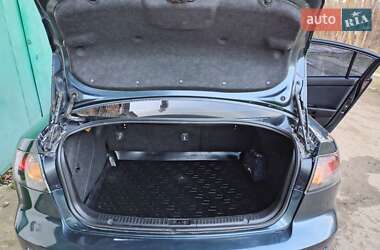 Седан Mazda 3 2006 в Ровно