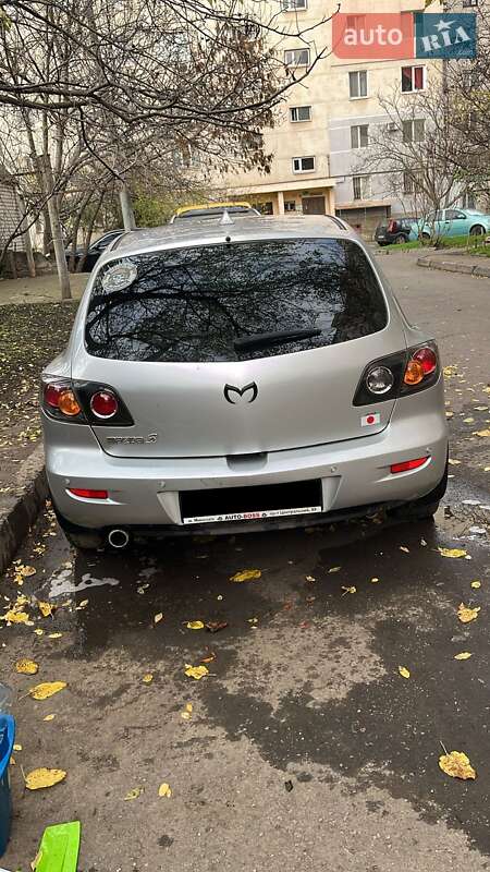 Хэтчбек Mazda 3 2003 в Одессе