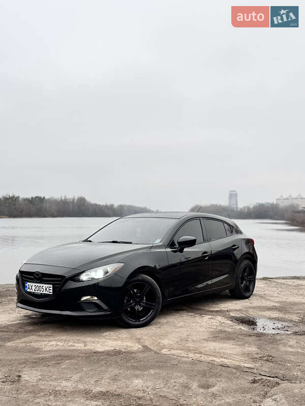 Хэтчбек Mazda 3 2015 в Киеве фото 3 Хэтчбек Mazda 3 2015 в Киеве