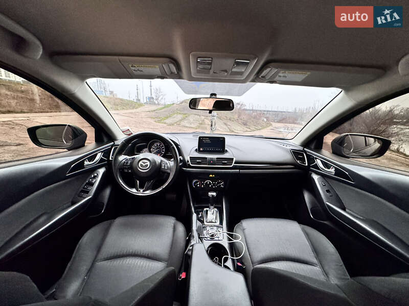 Хэтчбек Mazda 3 2015 в Киеве фото 9 Хэтчбек Mazda 3 2015 в Киеве