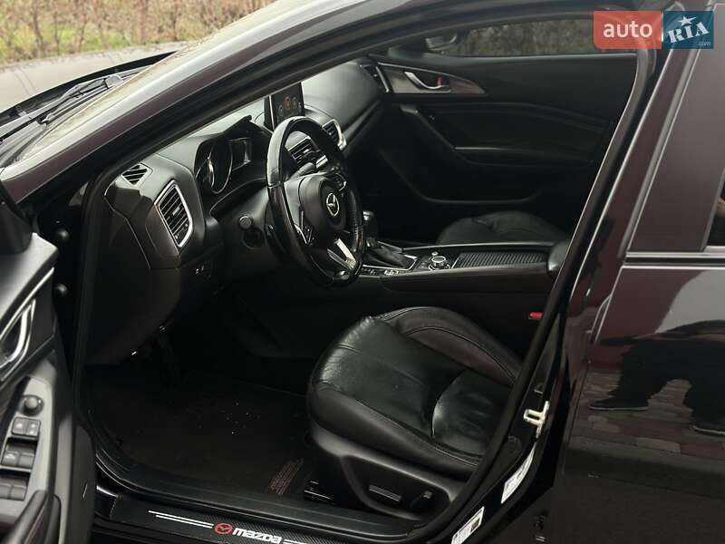 Седан Mazda 3 2017 в Днепре фото 14 Седан Mazda 3 2017 в Днепре