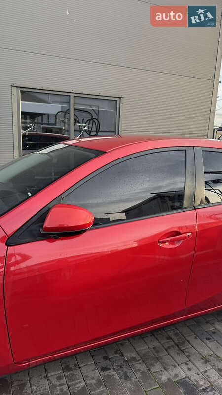 Хэтчбек Mazda 3 2011 в Хусте фото 5 Хэтчбек Mazda 3 2011 в Хусте