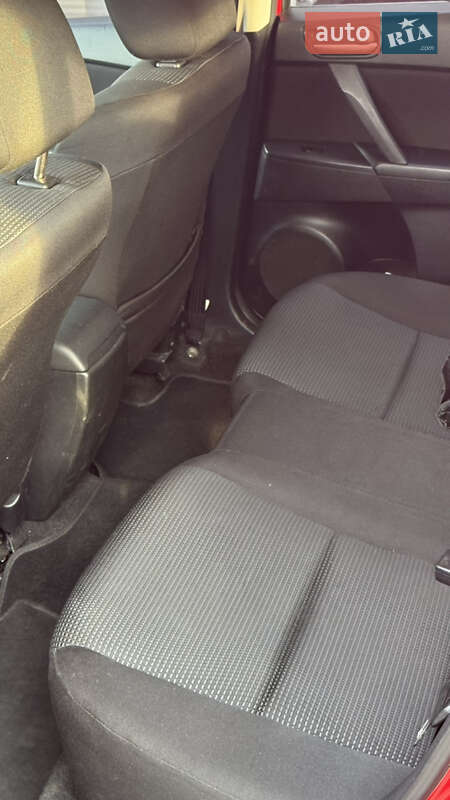 Хэтчбек Mazda 3 2011 в Хусте фото 10 Хэтчбек Mazda 3 2011 в Хусте