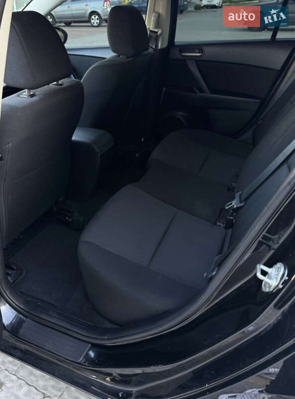 Седан Mazda 3 2009 в Бершаді