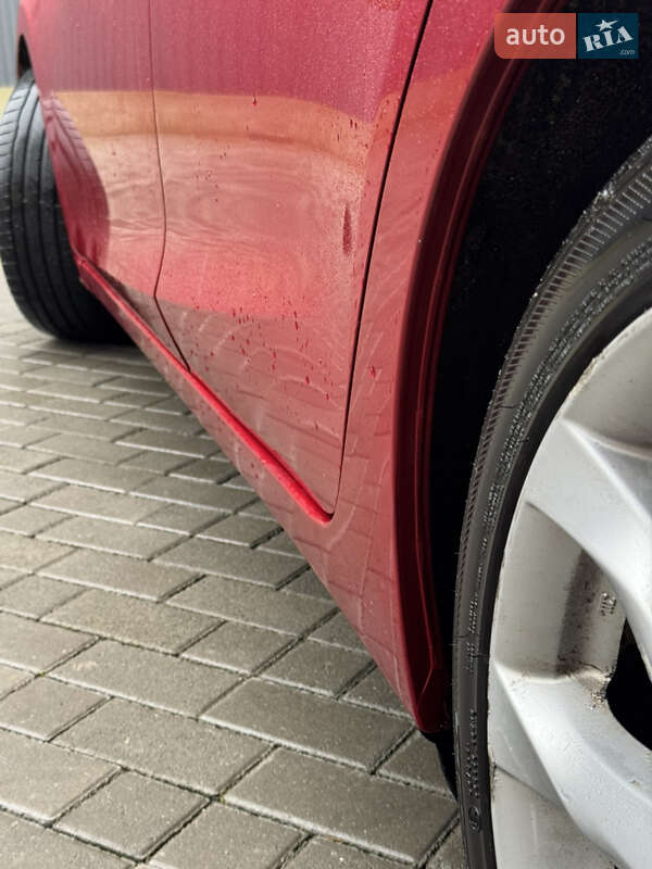 Хетчбек Mazda 3 2014 в Кременці