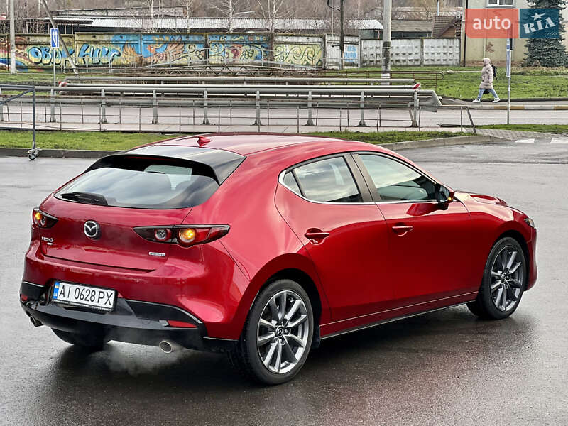 Хэтчбек Mazda 3 2019 в Киеве