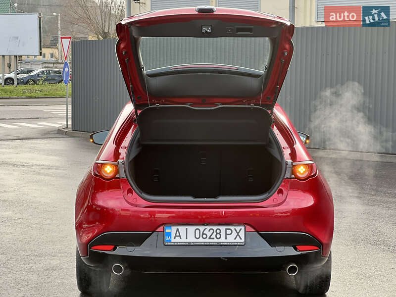 Хэтчбек Mazda 3 2019 в Киеве