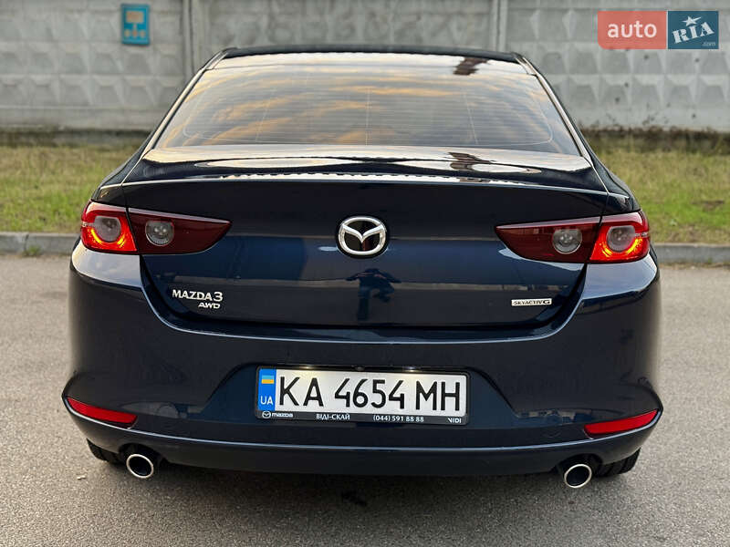 Седан Mazda 3 2020 в Киеве
