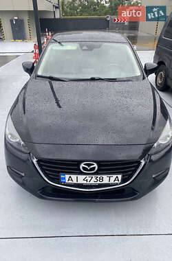 Седан Mazda 3 2016 в Киеве