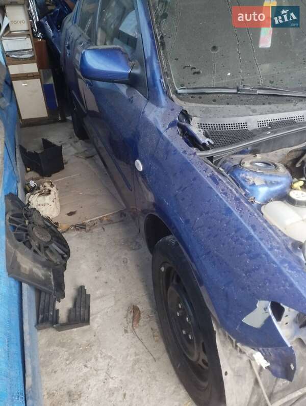 Седан Mazda 3 2007 в Полтаве