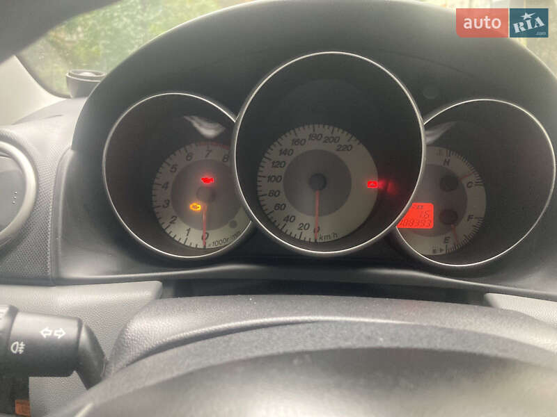 Хэтчбек Mazda 3 2007 в Шептицькому