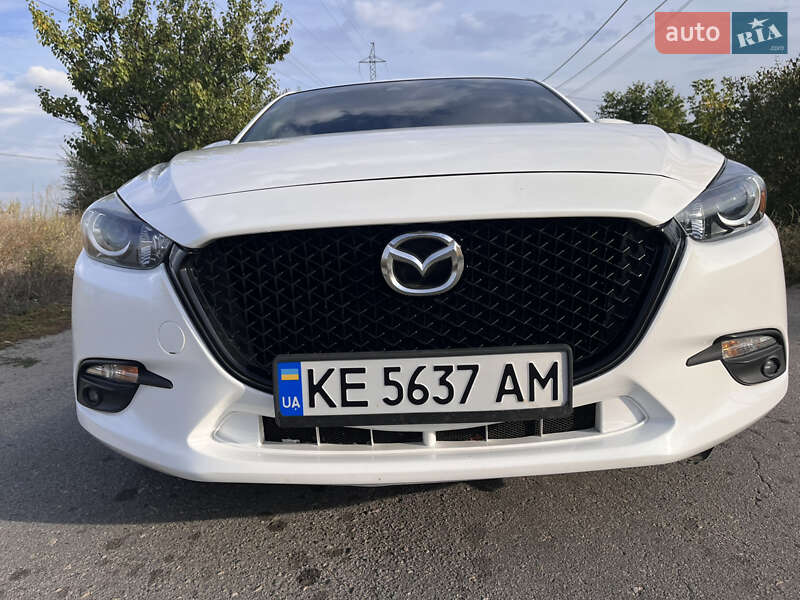Седан Mazda 3 2017 в Днепре фото 13 Седан Mazda 3 2017 в Днепре