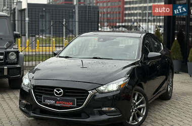 Седан Mazda 3 2018 в Києві