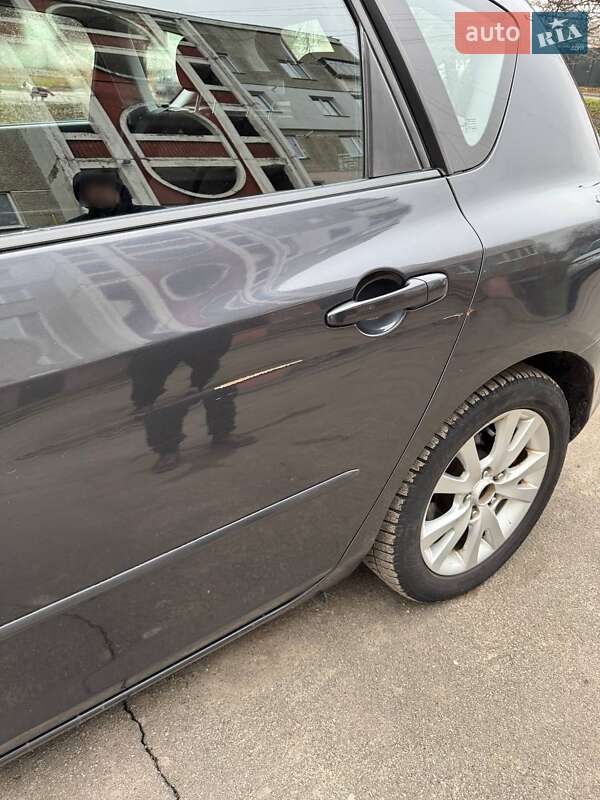 Хэтчбек Mazda 3 2007 в Василькове
