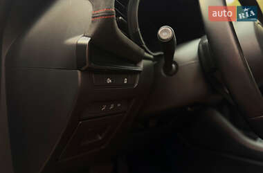 Хэтчбек Mazda 3 2024 в Днепре