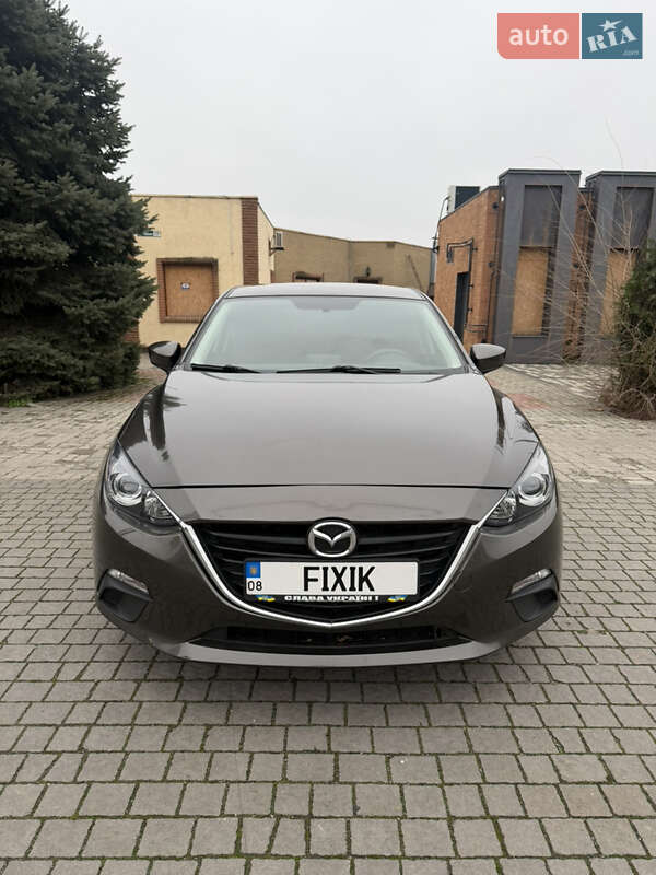 Хэтчбек Mazda 3 2015 в Запорожье