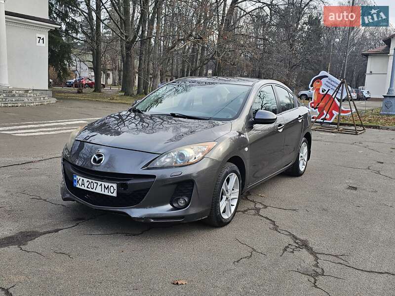 Mazda 3 2013
