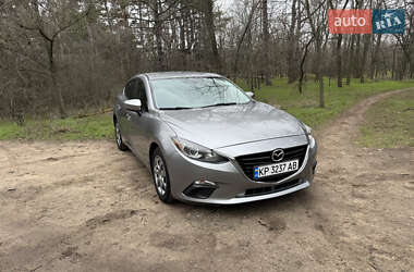 Седан Mazda 3 2016 в Запоріжжі