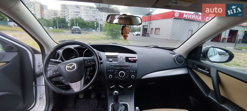 Седан Mazda 3 2012 в Киеве фото 12 Седан Mazda 3 2012 в Киеве