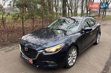 Седан Mazda 3 2017 в Киеве